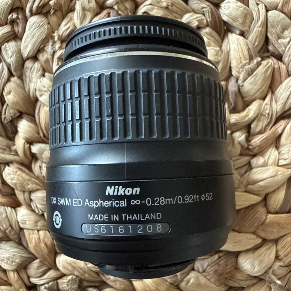 Nikon AF-S DX Nikkor 18-55mm f/3.5-5.6G II ED Standard Zoom Lens 52mm